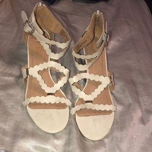 XOXO off-white and gold wedge heels size 8.5